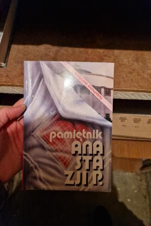 PAMIĘTNIK ANNA
STA
ZJIJJ