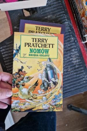 Nomów: Księga odlotu