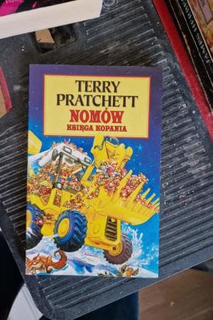 Nomów: Księga kopania