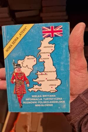 WIELKA BRYTANIA INFORMACJA TURISTYCZNA ROZMOWKI POLSKO-ANGIELSKIE MINI-SLOWNIK
